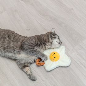OVO ESTRELADO EM PELÚCIA COM CATNIP DOS EUA